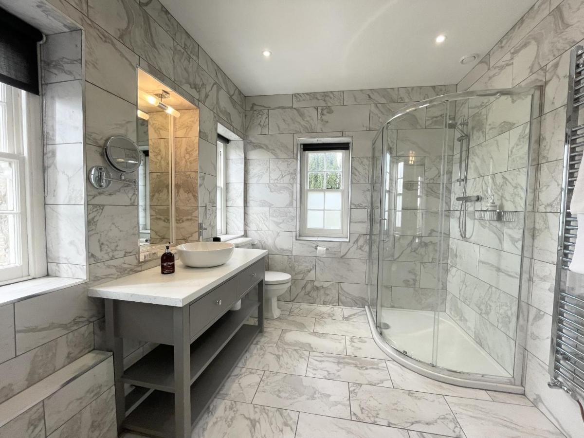 The Mount Somerton Retreat - Nr Bruton, Glastonbury, The Spectacular Wells Cathedral, Millfield School, Leonardo Helicopters, Yeovilton Cameră foto